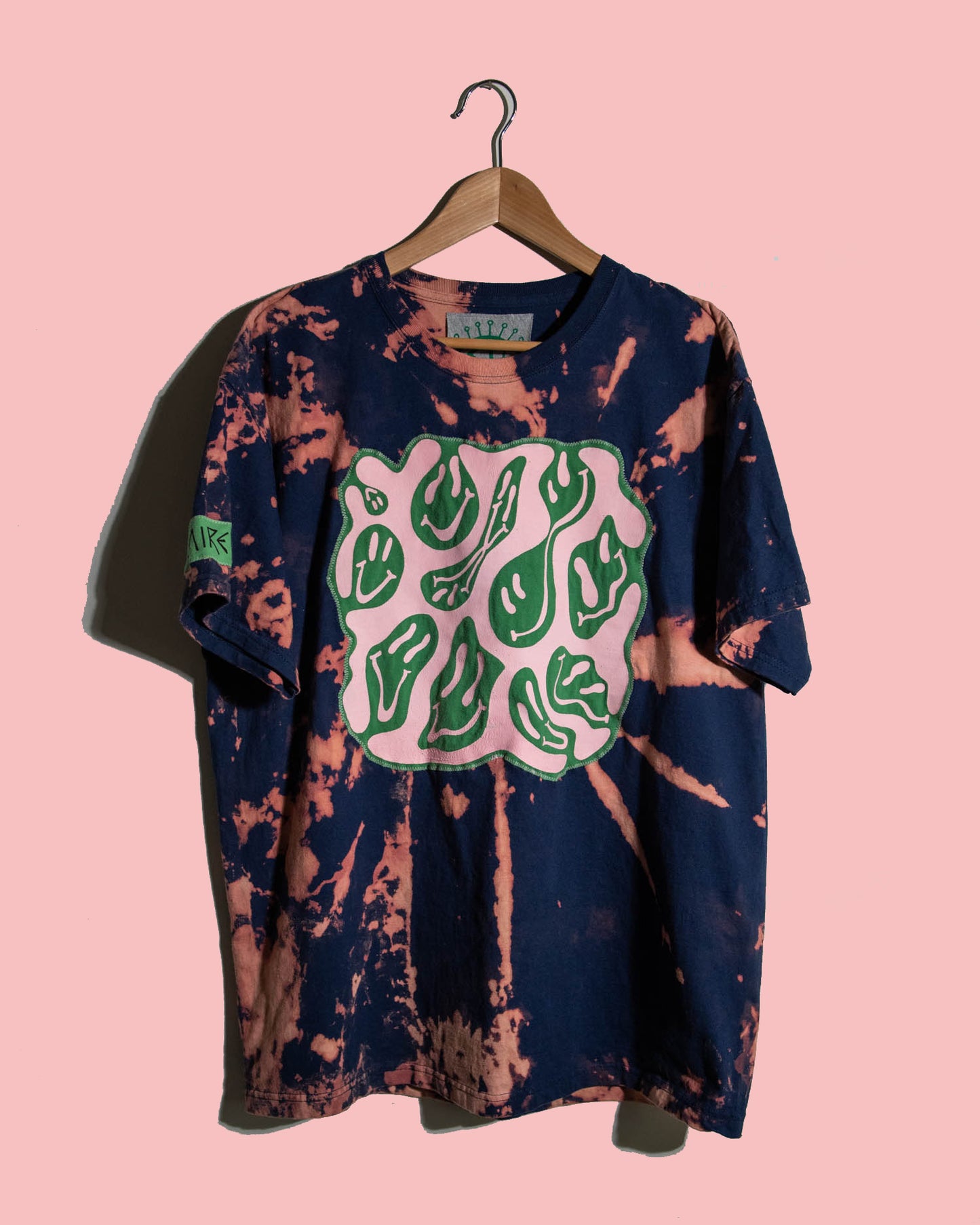 Dance Floor Smiley (L)