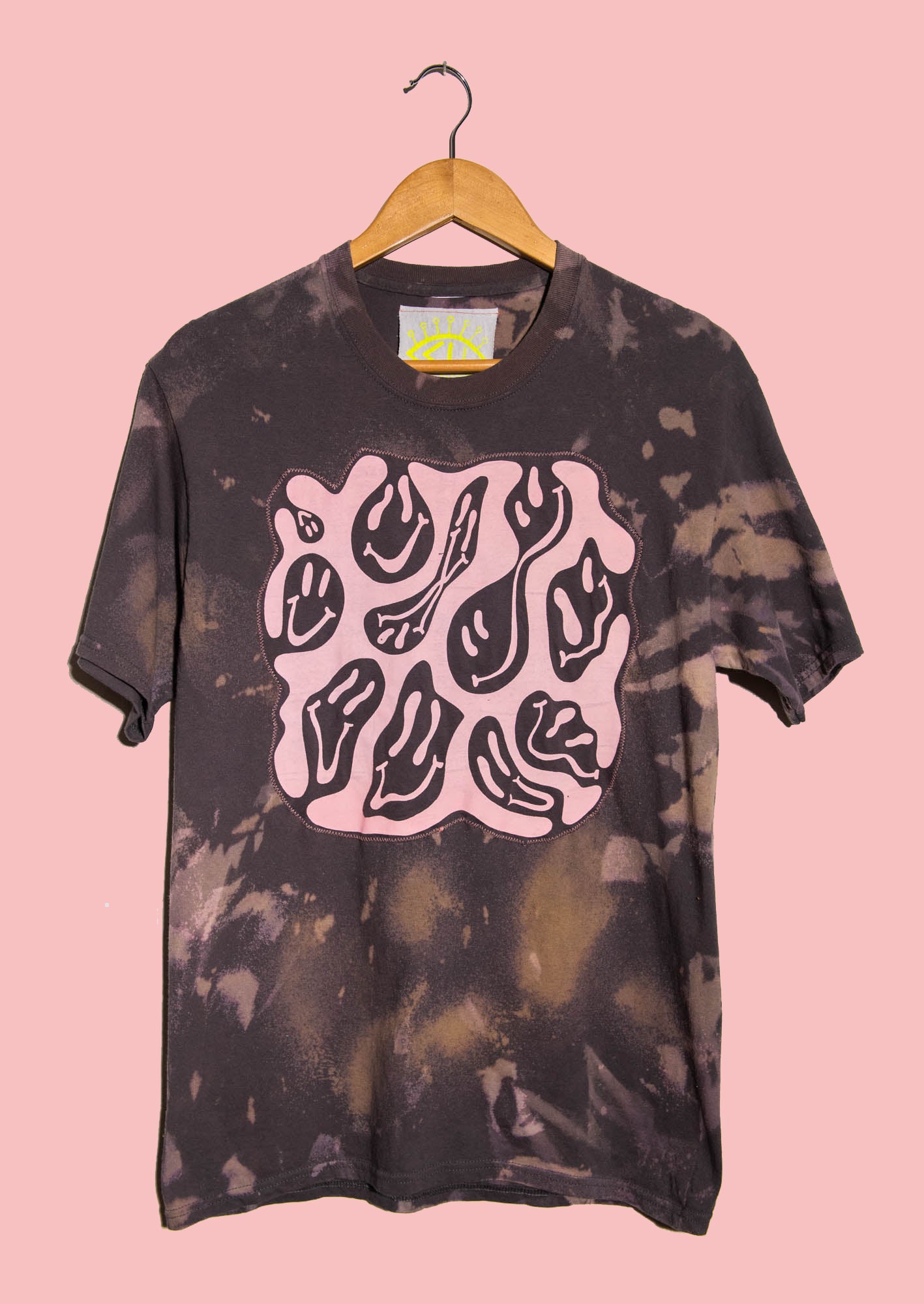 Smokey Quartz Smiley (M/L)