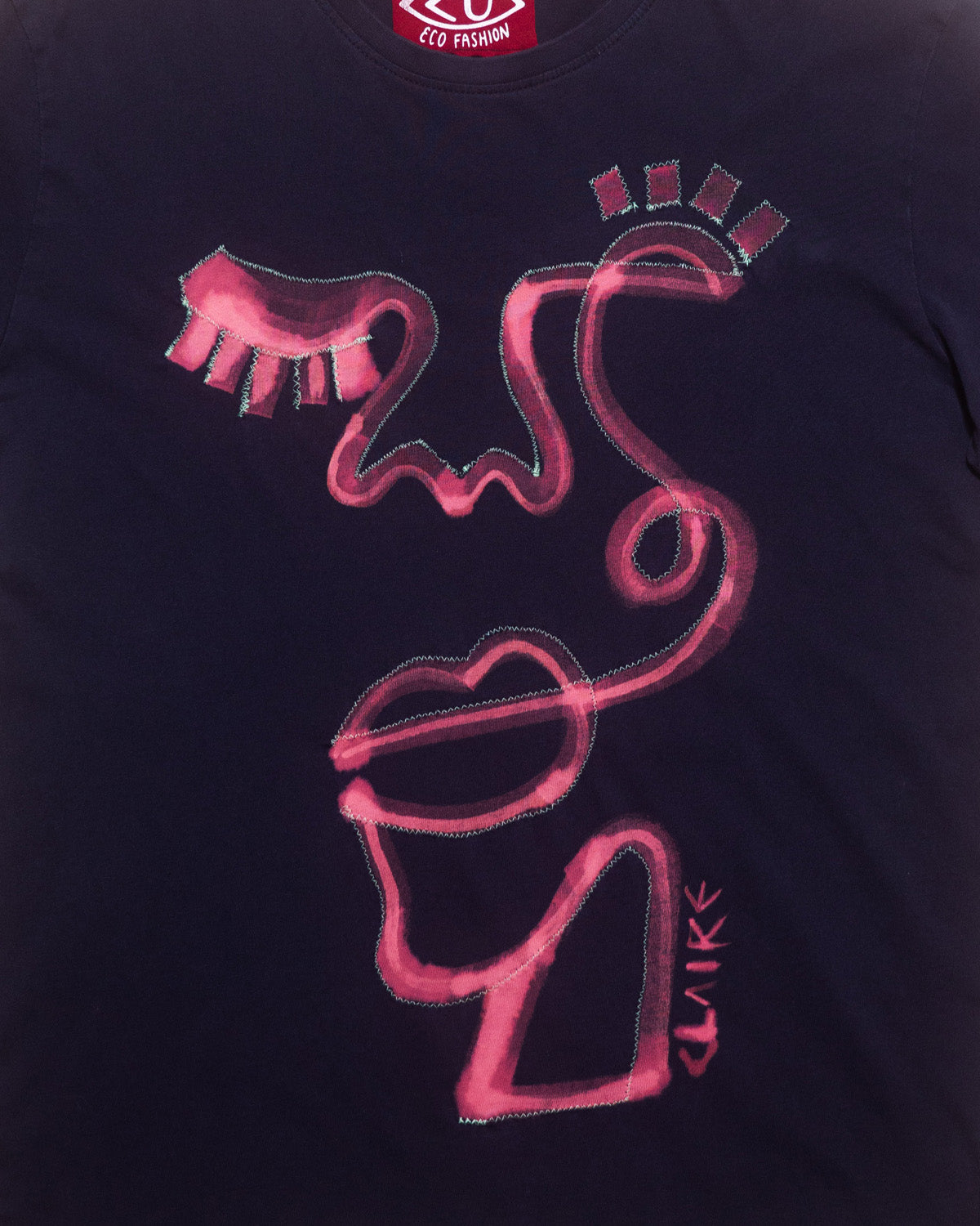 1-Line Face T #12 (M)