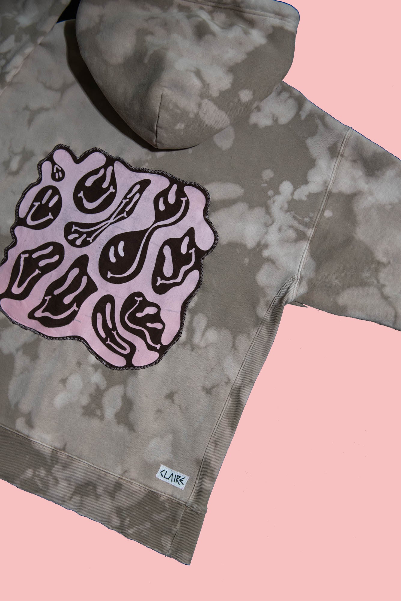 Charged Crystals Smiley (L)