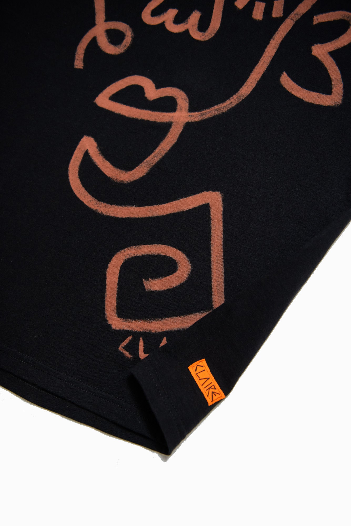 1-Line Face T #6 (L)