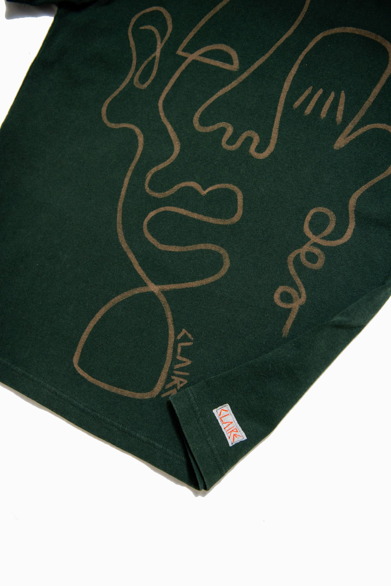 1-Line Face T #7 (M)