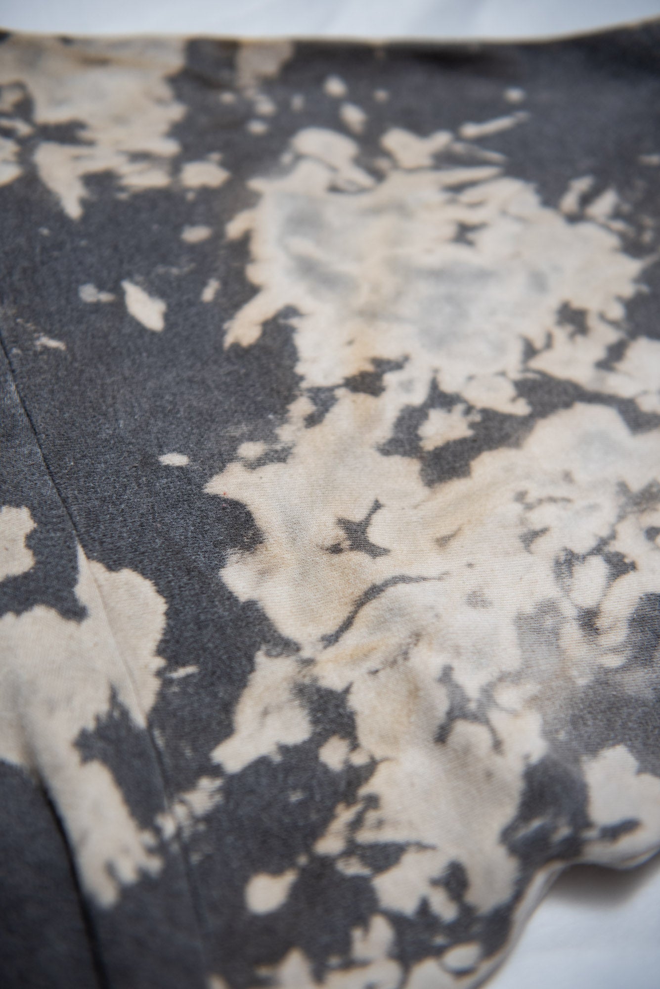 1 Line Face Turtle-Neck Sweater (XXL)