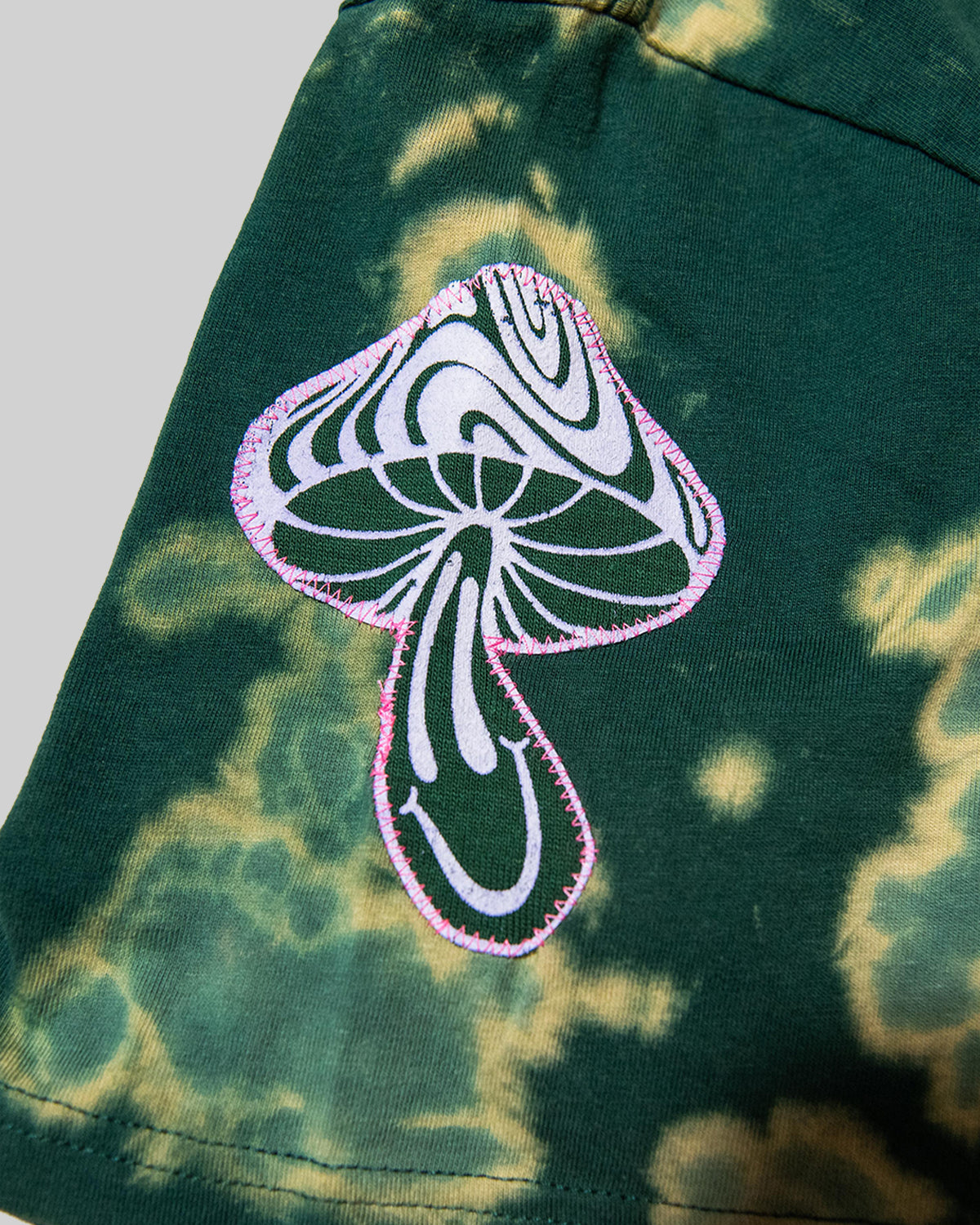 Magical Mushroom T (M)