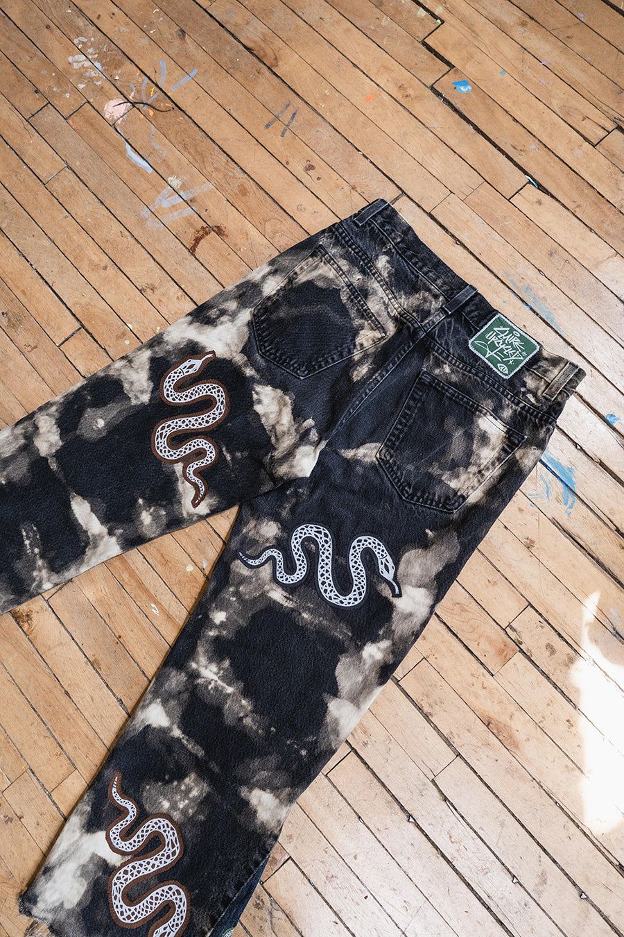Snake Jeans (30/34 Waist)