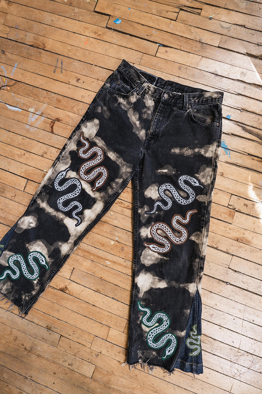 Snake Jeans (30/34 Waist)