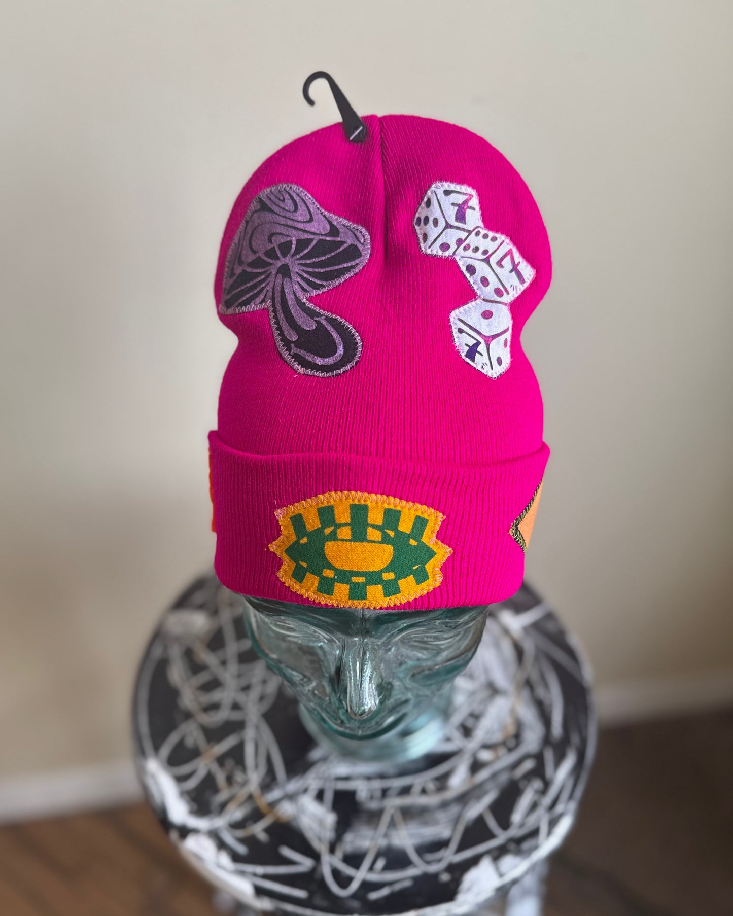 Magenta Toque