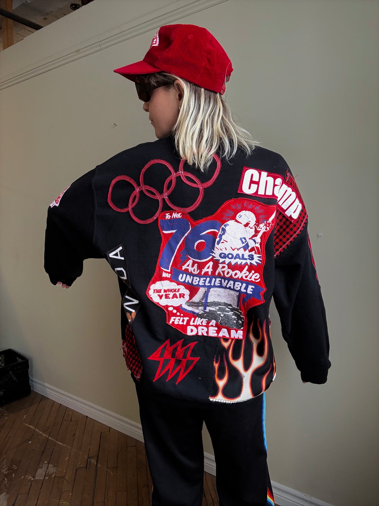 I'm Coming To The Cottage Crewneck (L/XL)