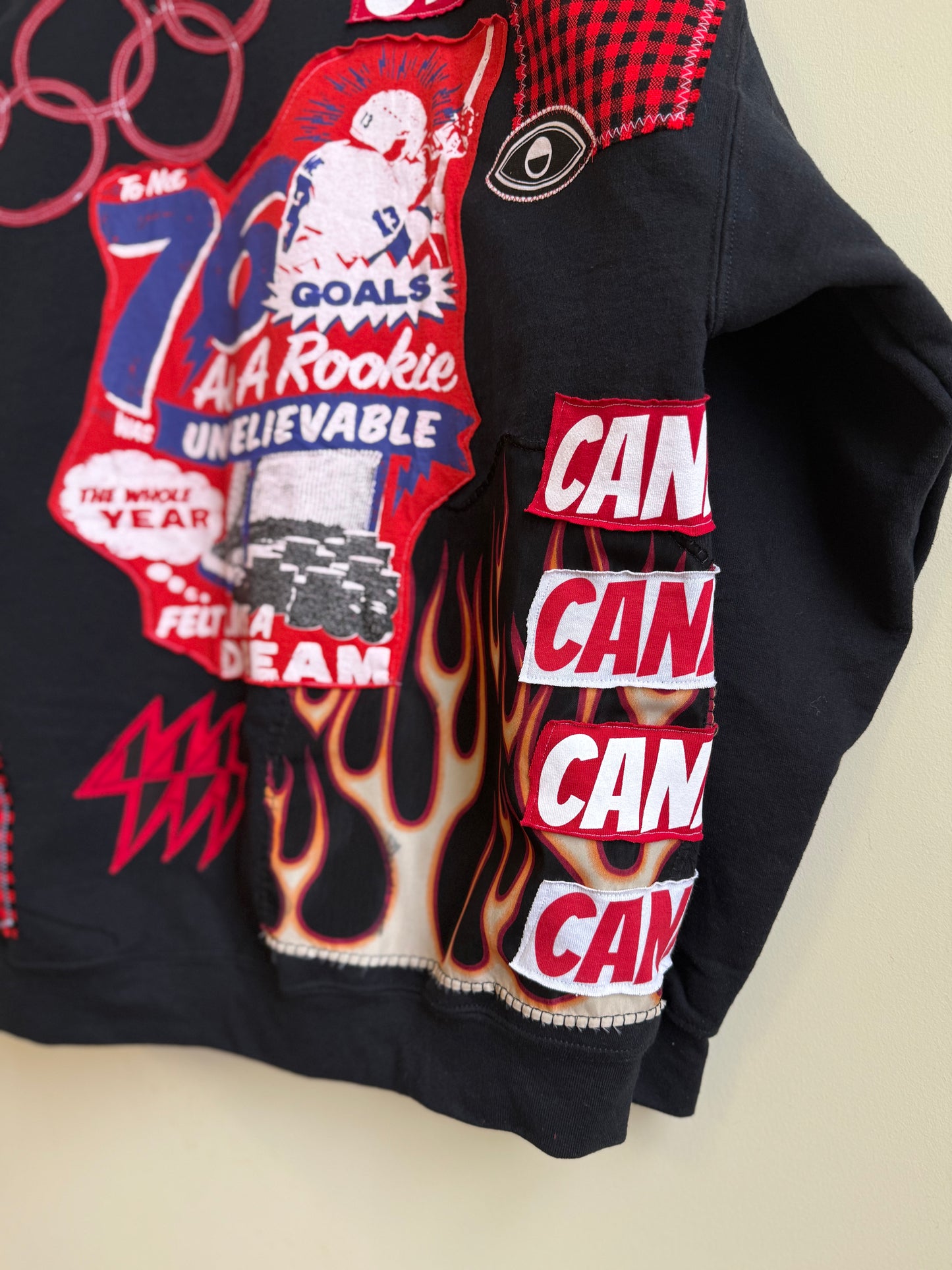 I'm Coming To The Cottage Crewneck (L/XL)