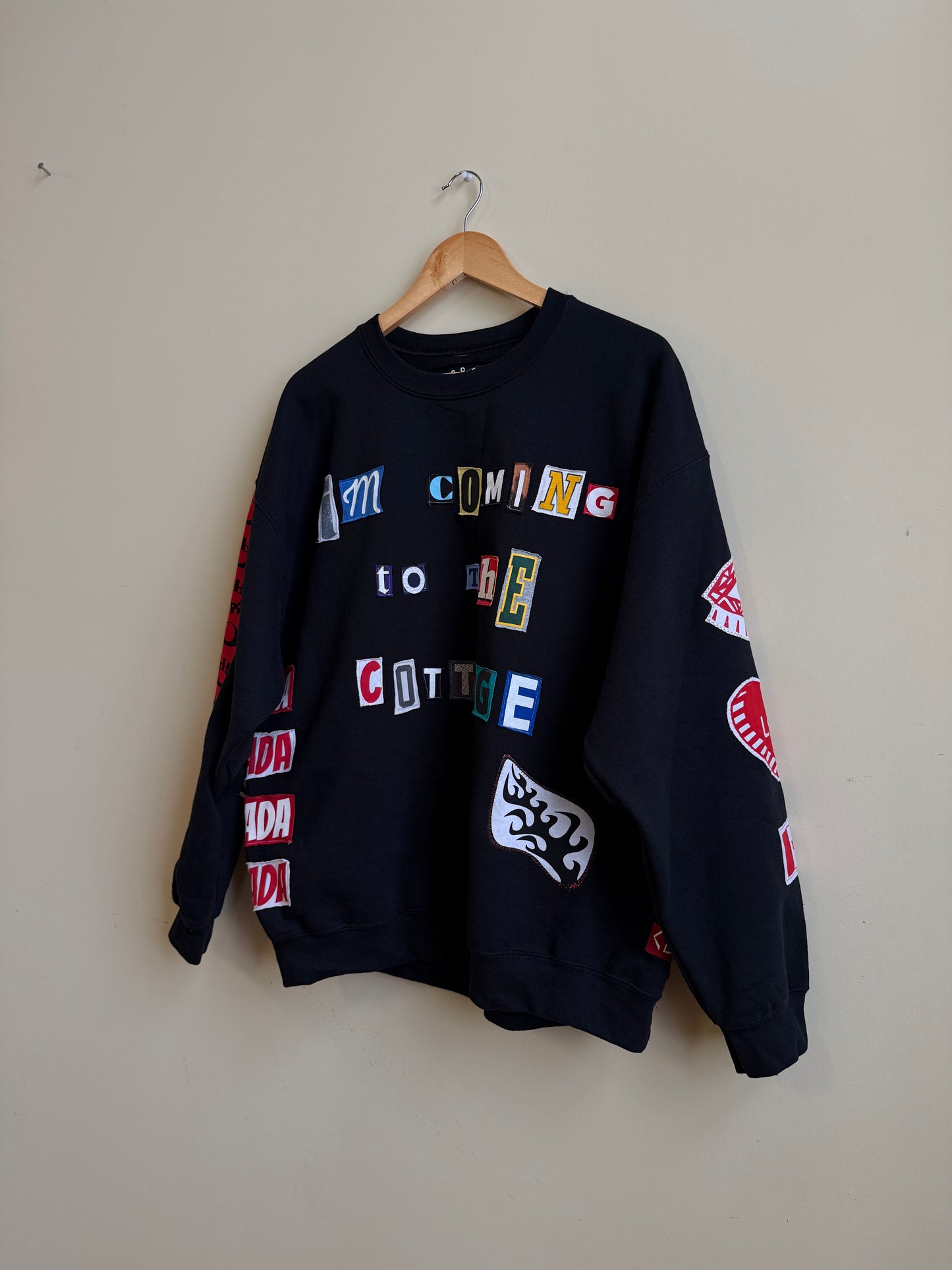 I'm Coming To The Cottage Crewneck (L/XL)