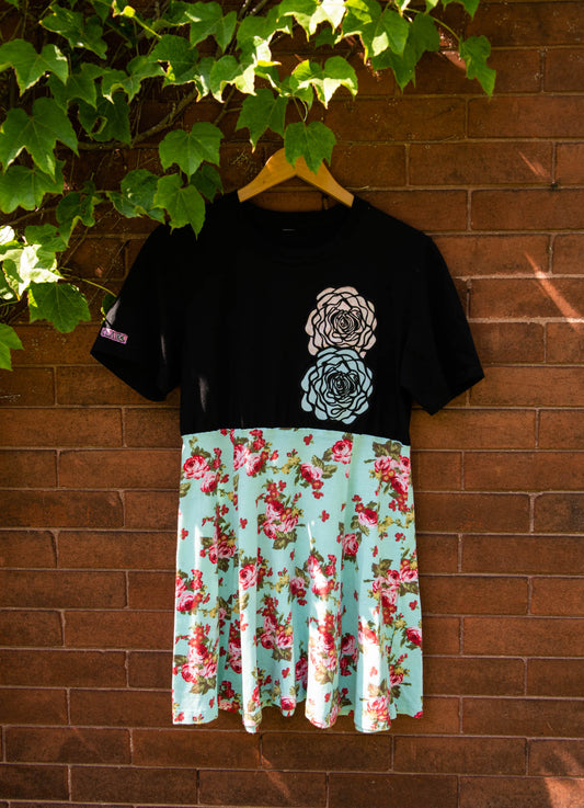 Floral T-Shirt Dress (S)